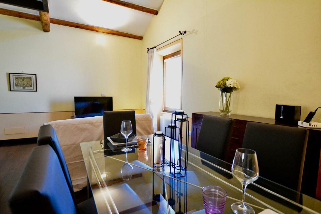 Romantic Suite Canelles Cagliari Luaran gambar